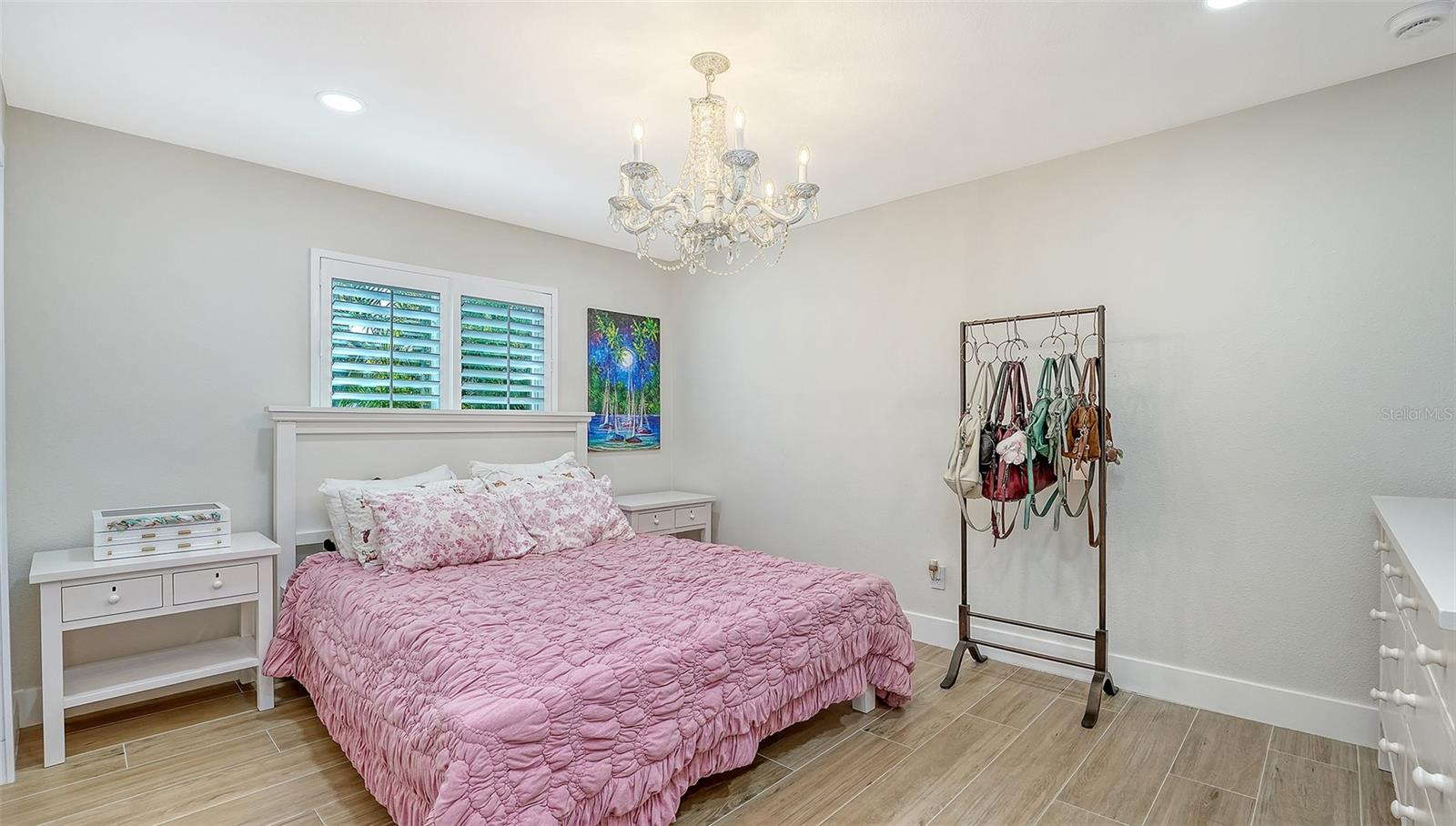 602 BUTTONWOOD DR — photo 35