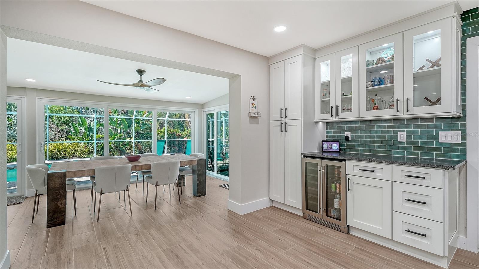 602 BUTTONWOOD DR — photo 21