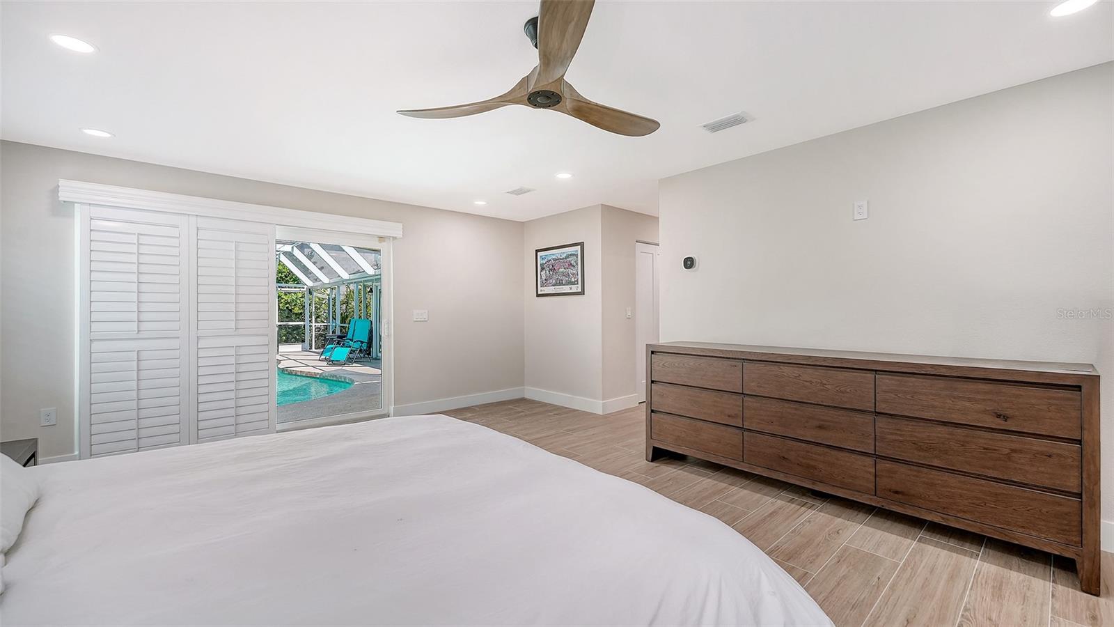 602 BUTTONWOOD DR — photo 28