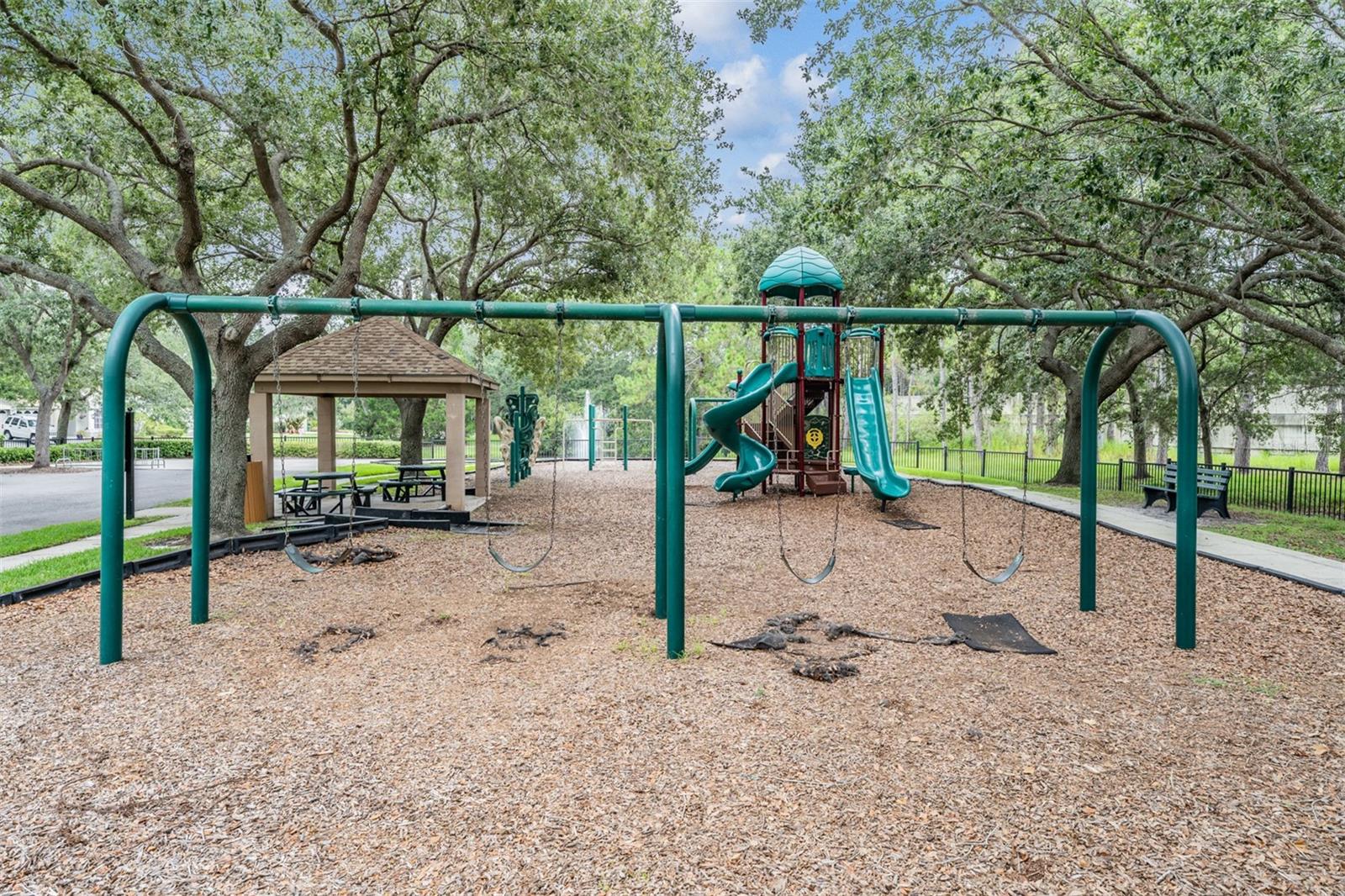18615 CHEMILLE DR — photo 40