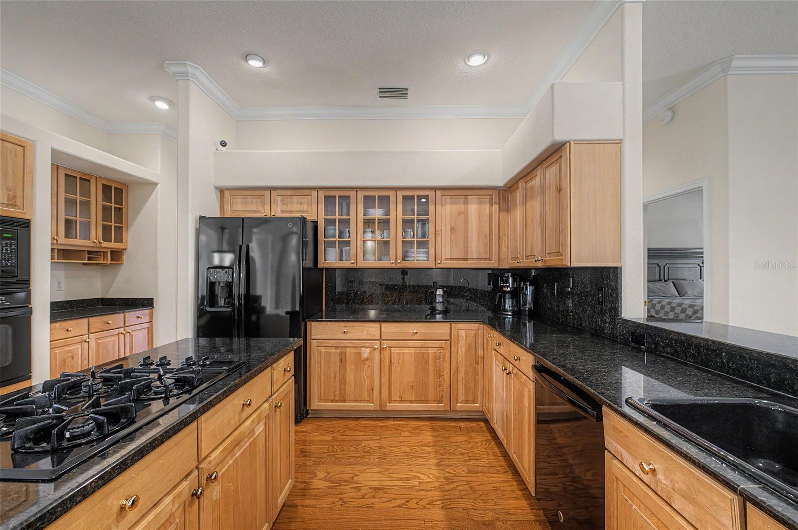 18615 CHEMILLE DR — photo 7