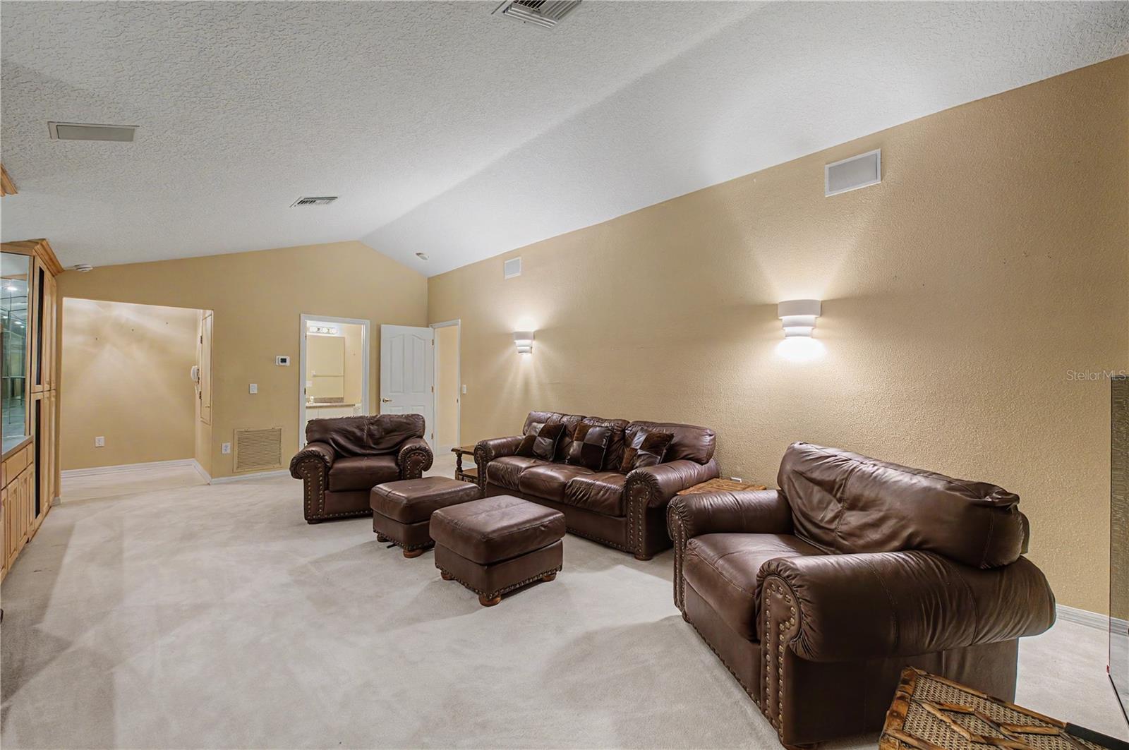 18615 CHEMILLE DR — photo 24