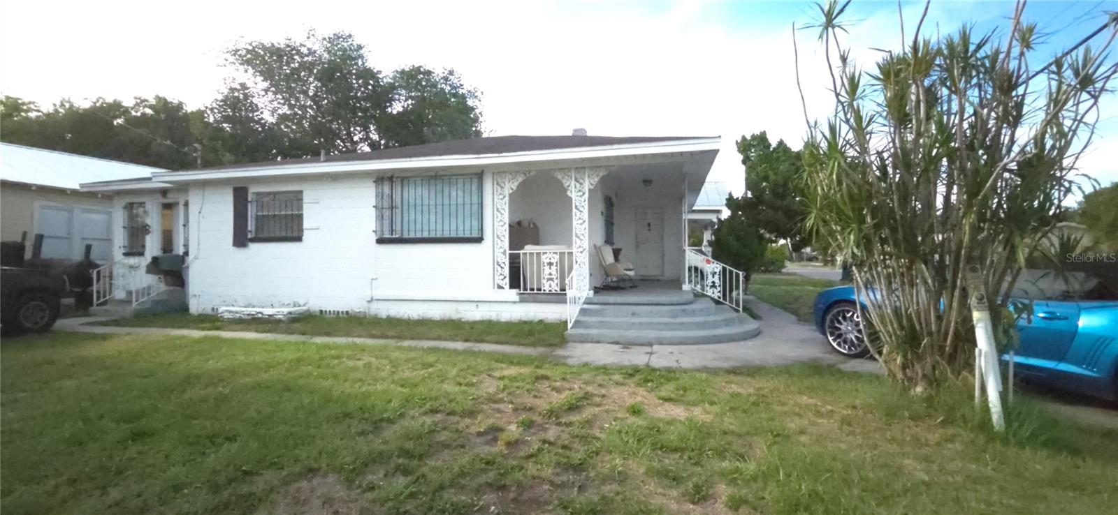 2414 E 8TH AVE — photo 14