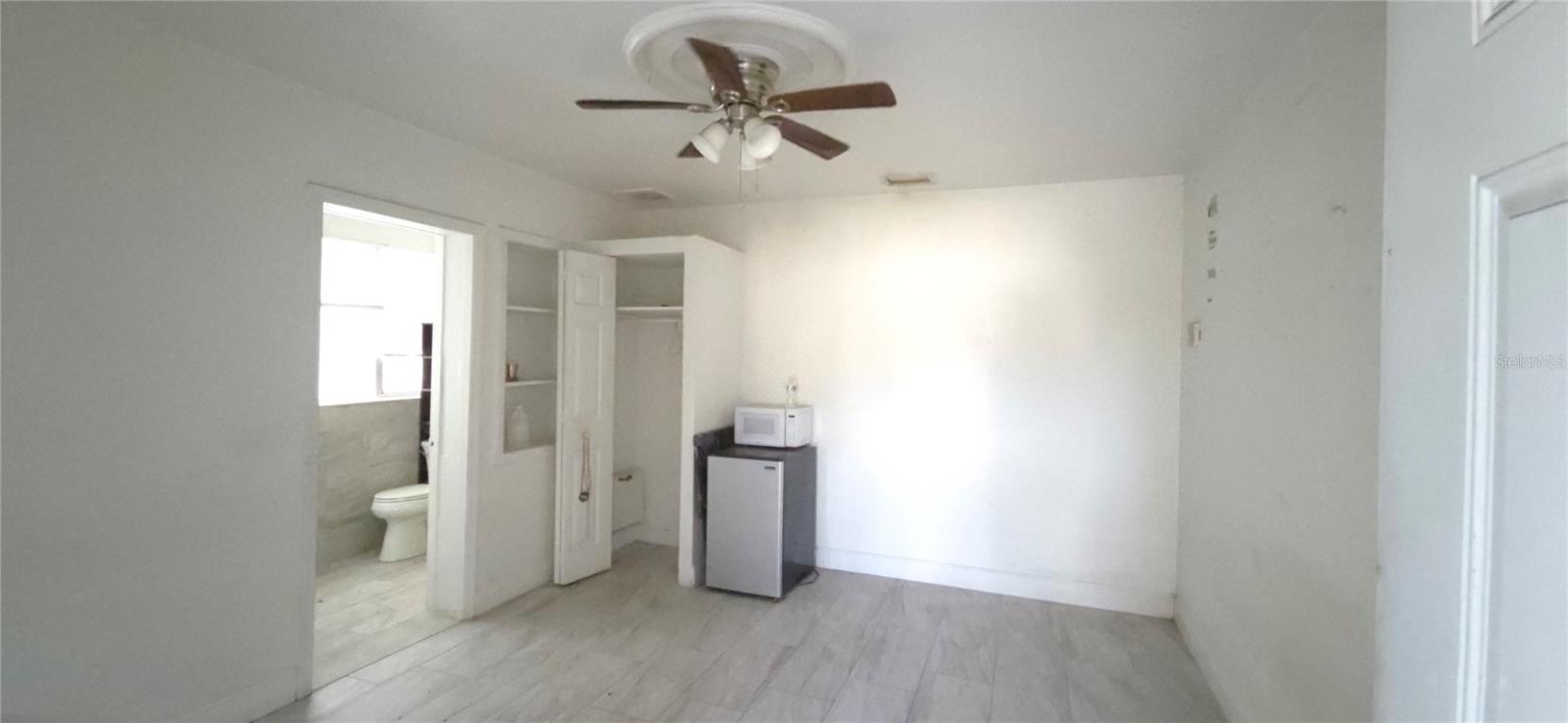 2414 E 8TH AVE — photo 28