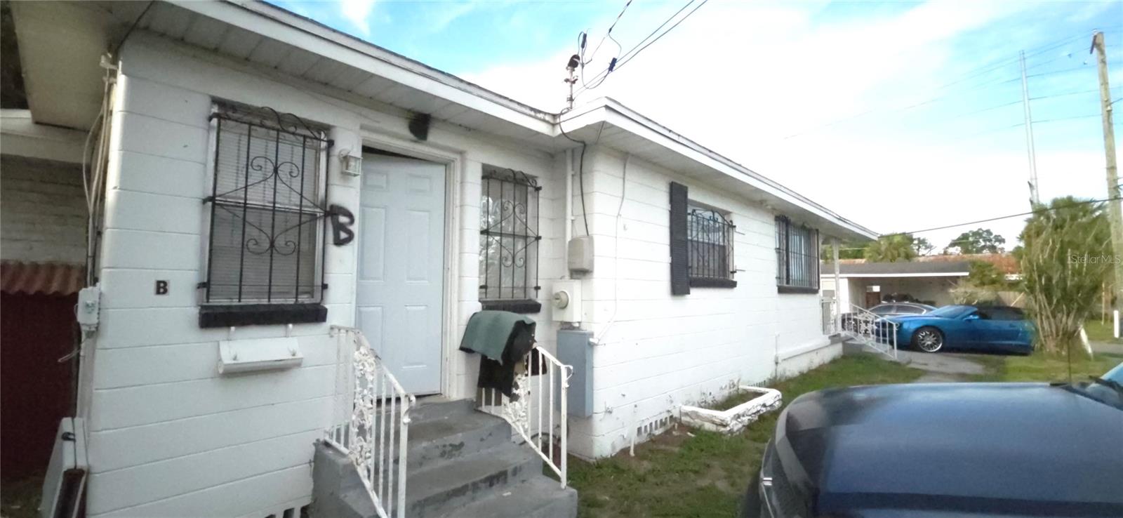 2414 E 8TH AVE — photo 22