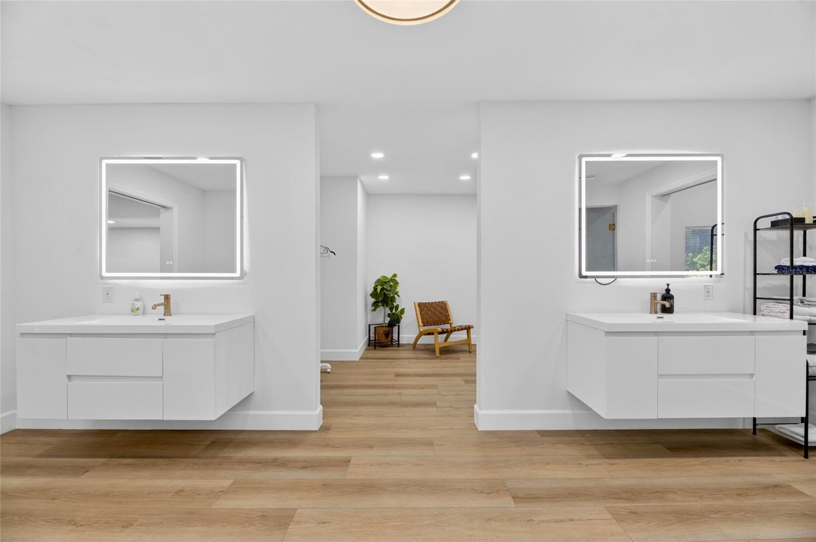 17309 LINDA VISTA CIR — photo 39