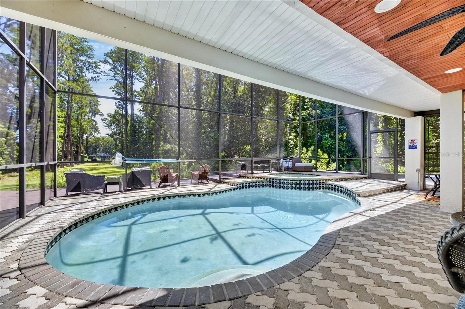 17309 LINDA VISTA CIR — photo 49