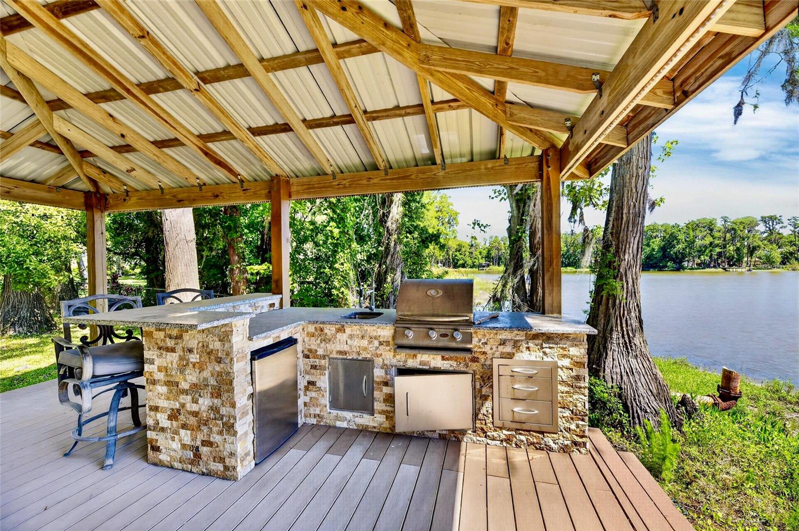 17309 LINDA VISTA CIR — photo 57