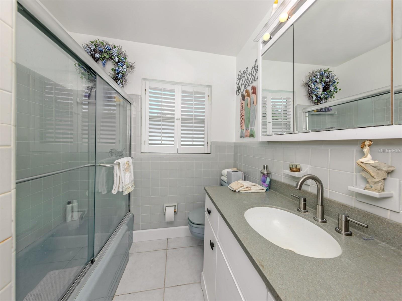 814 GUILD DR — photo 21