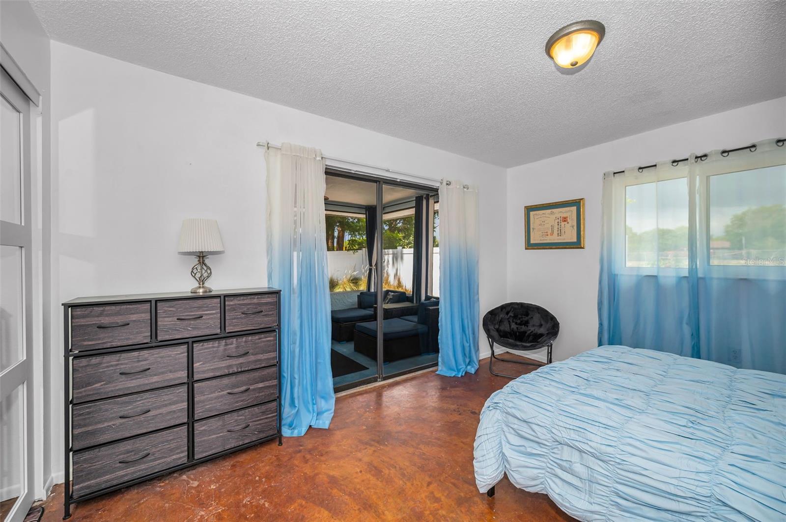505 WHISPERING OAK DR — photo 35