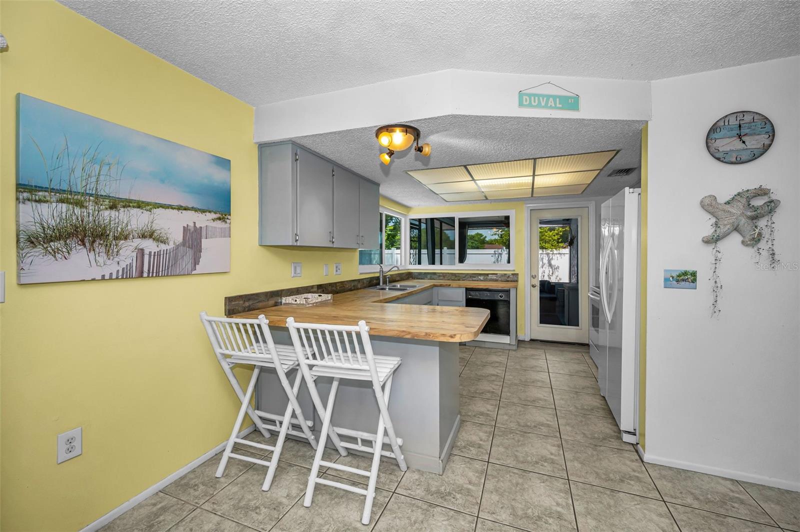 505 WHISPERING OAK DR — photo 16