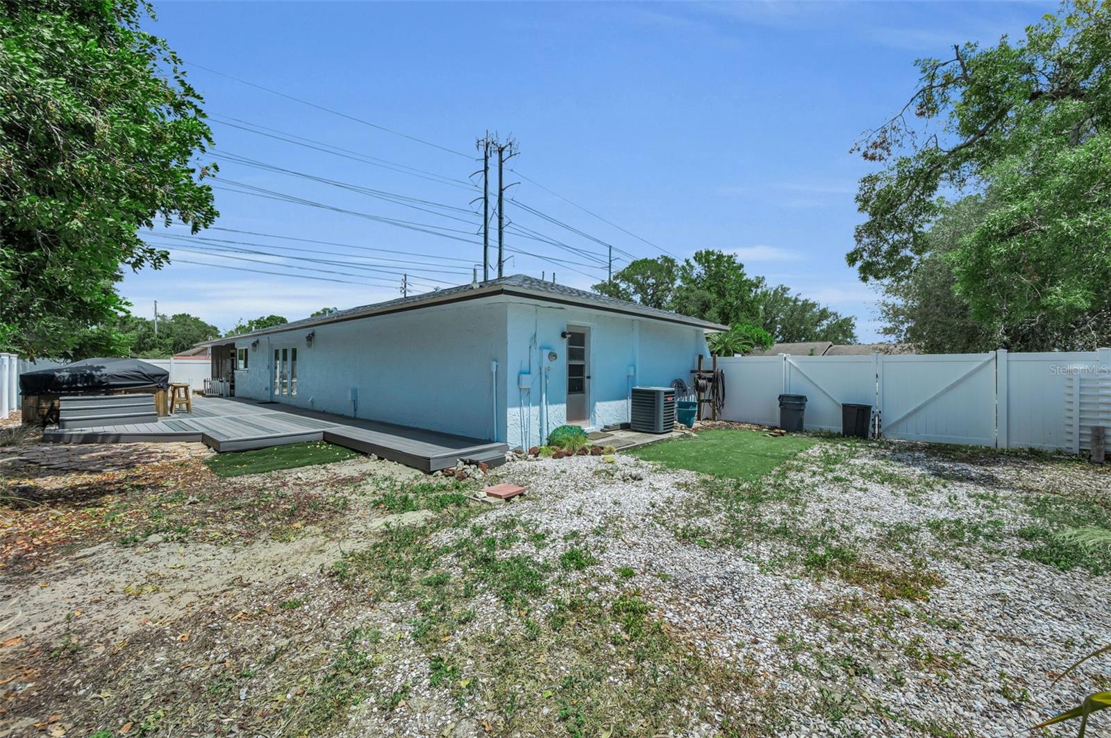 505 WHISPERING OAK DR — photo 48