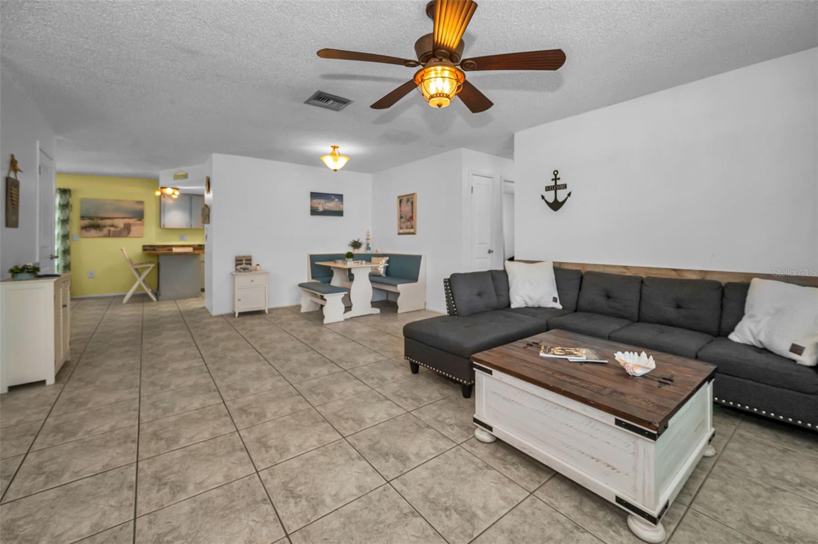 505 WHISPERING OAK DR — photo 10