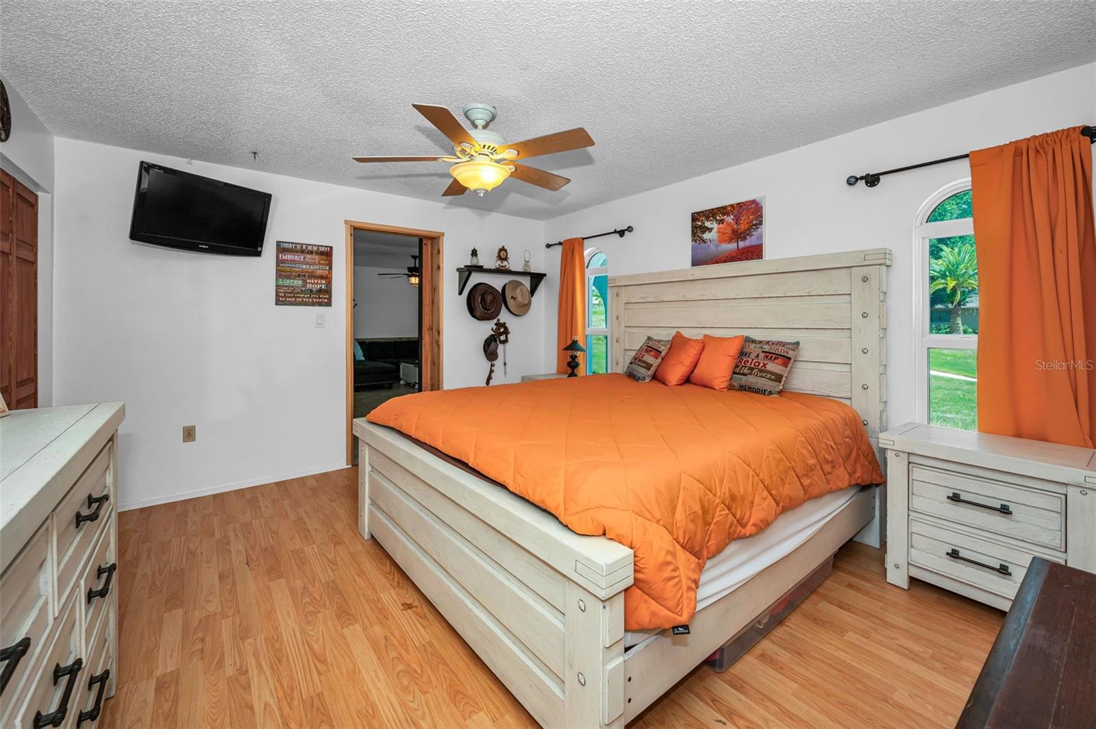 505 WHISPERING OAK DR — photo 27
