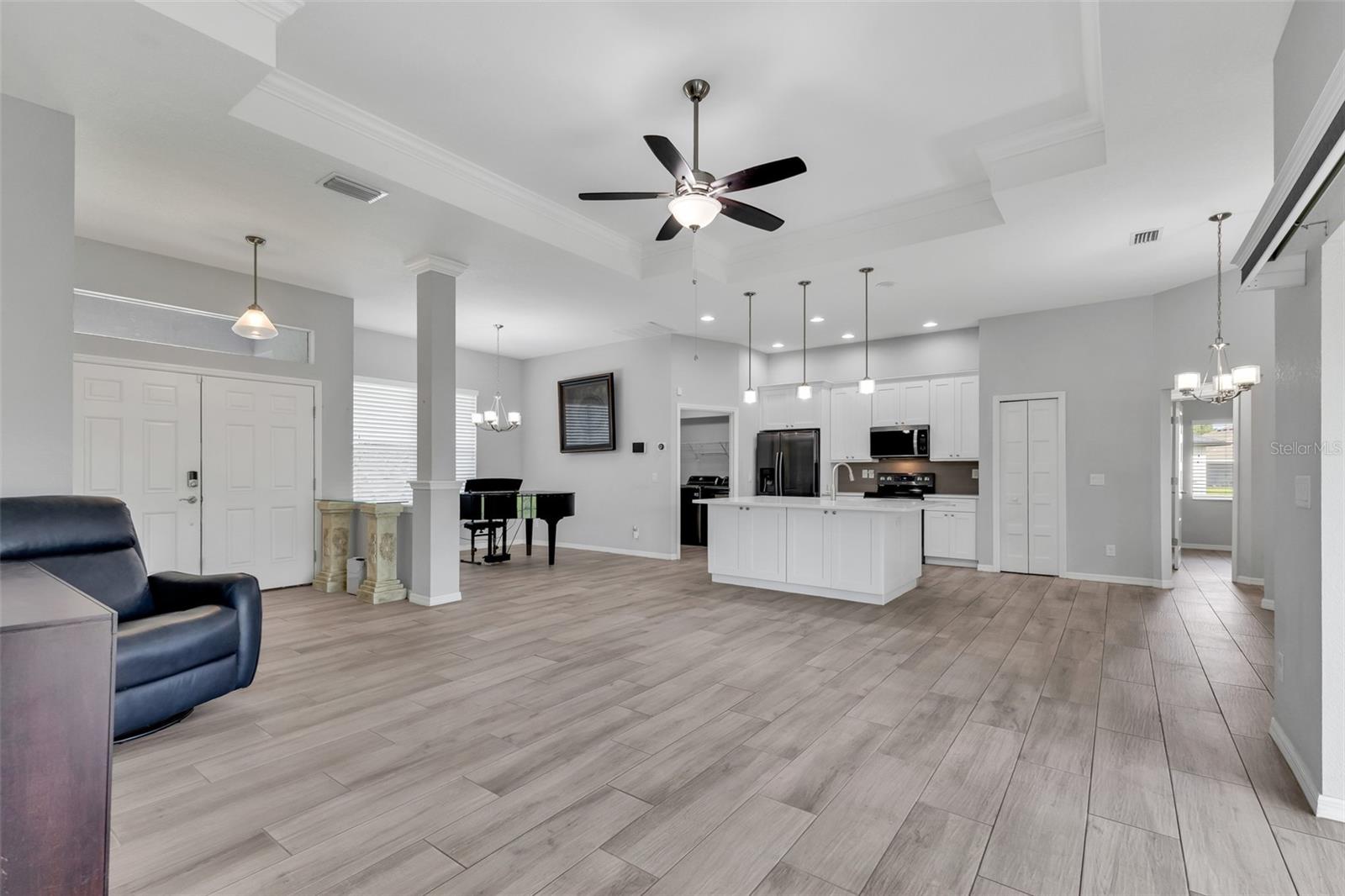 4443 CINDERELLA CIR — photo 28