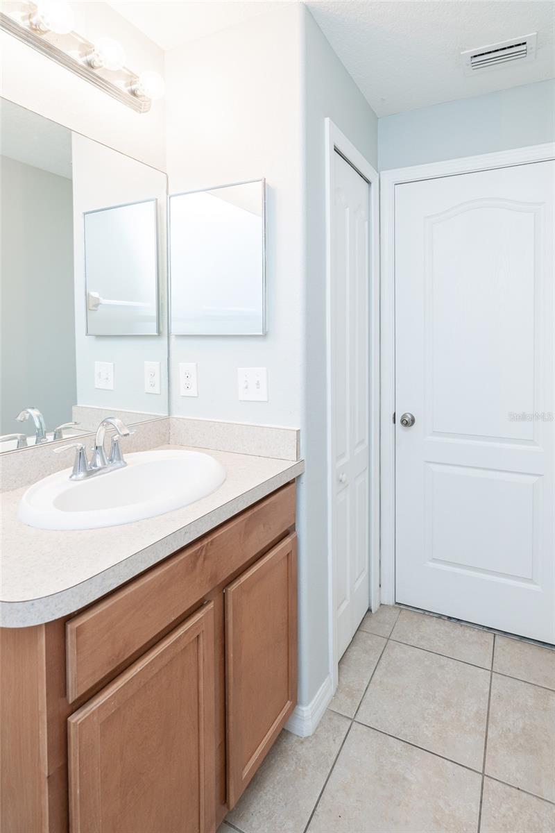 10928 KEYS GATE DR — photo 39