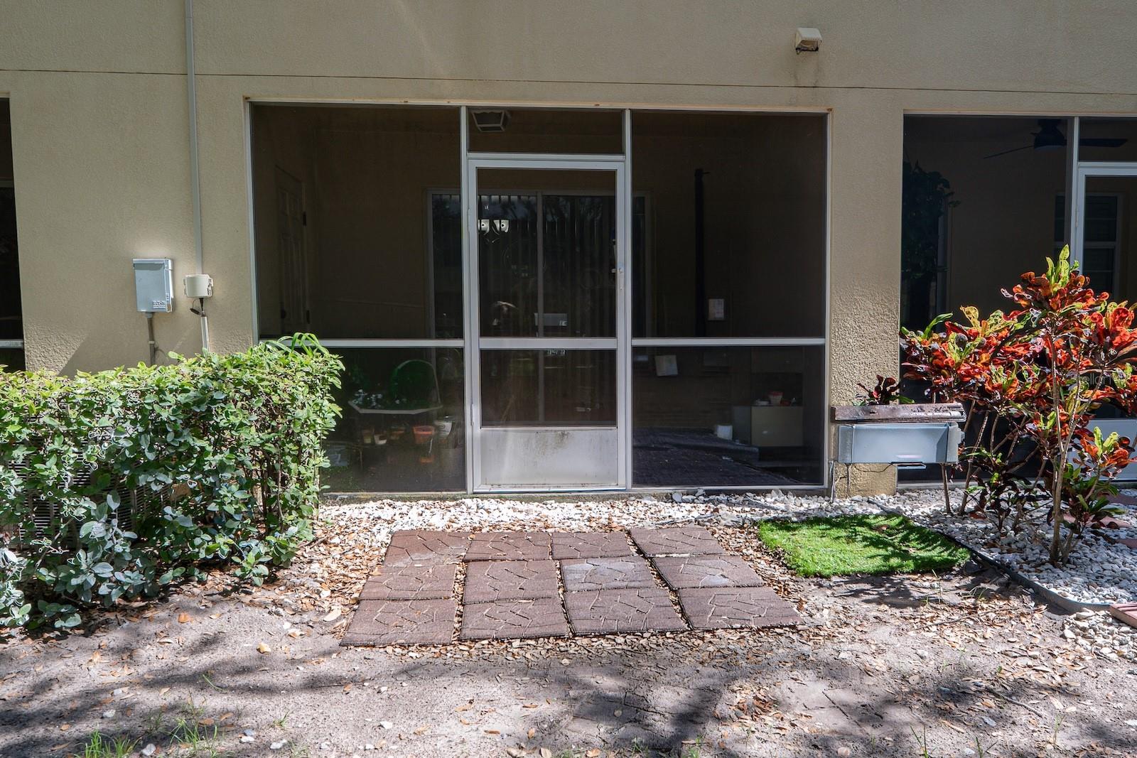 10928 KEYS GATE DR — photo 45