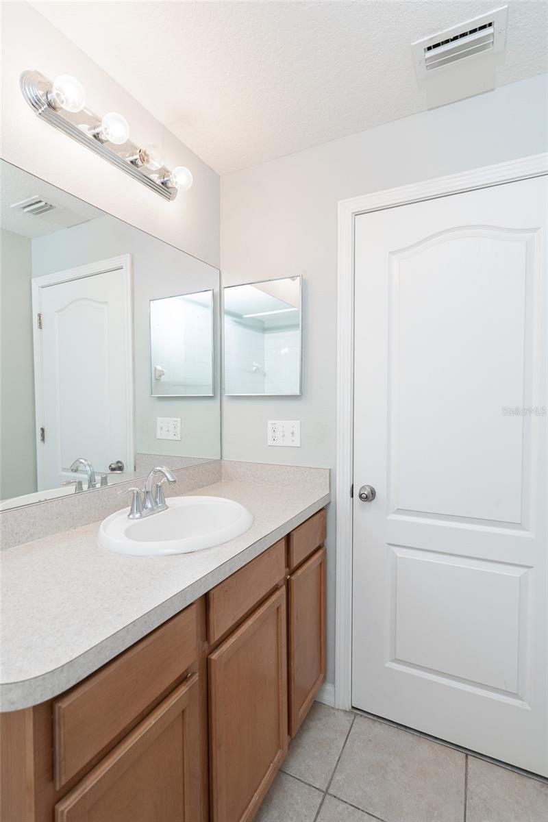 10928 KEYS GATE DR — photo 33