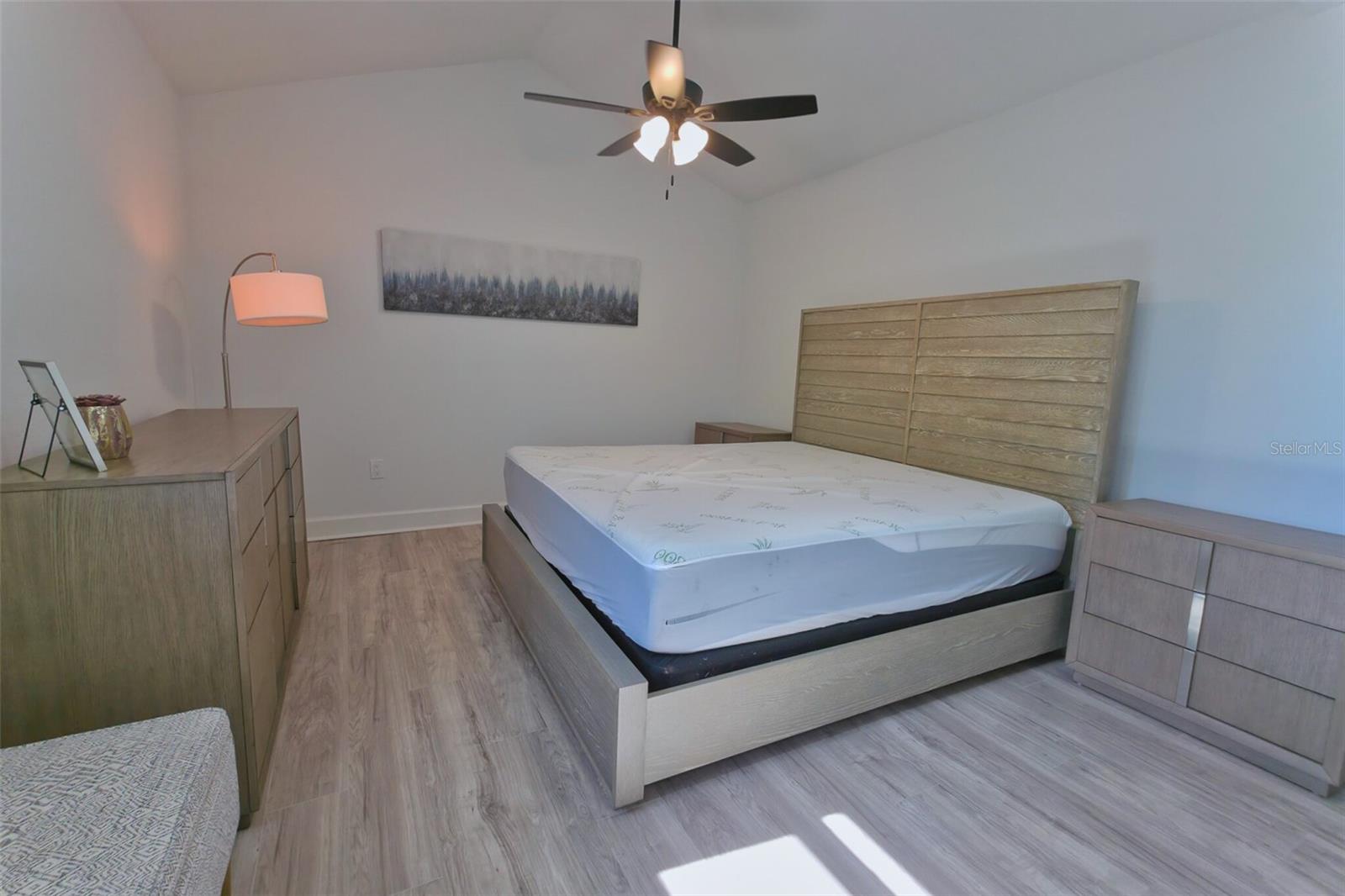 1301 WOODBINE ST — photo 17