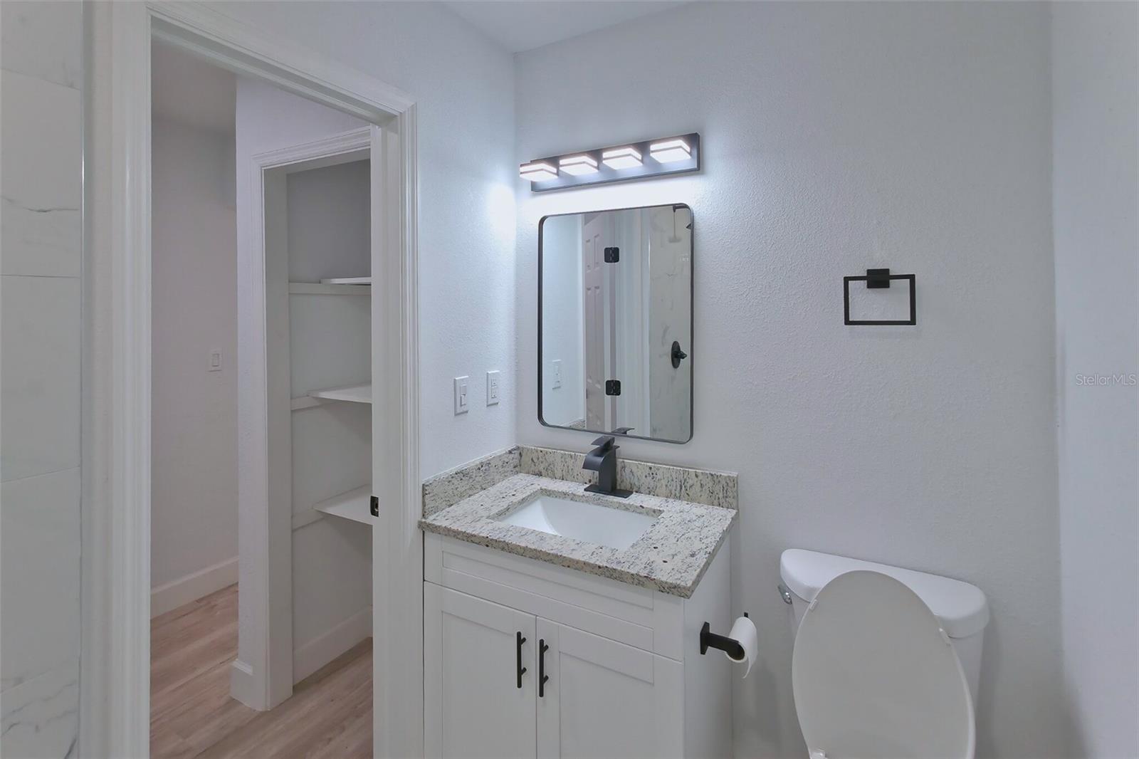 1301 WOODBINE ST — photo 34