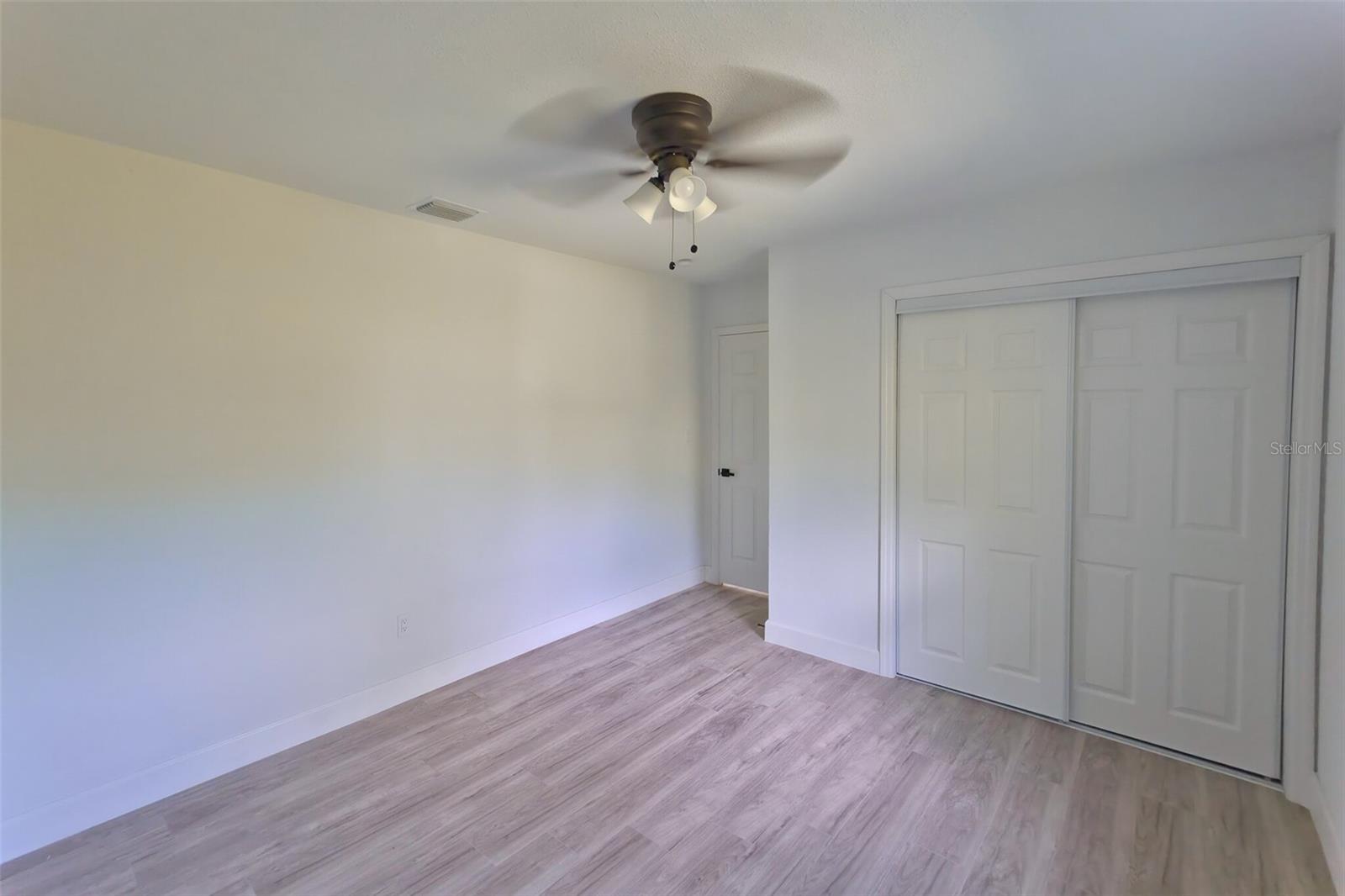 1301 WOODBINE ST — photo 25