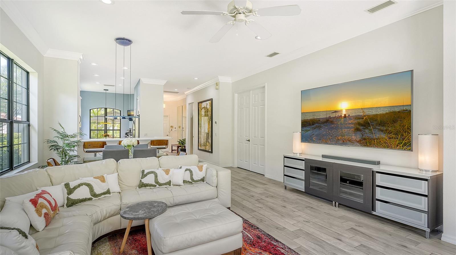 7223 PRESIDIO GLN — photo 10
