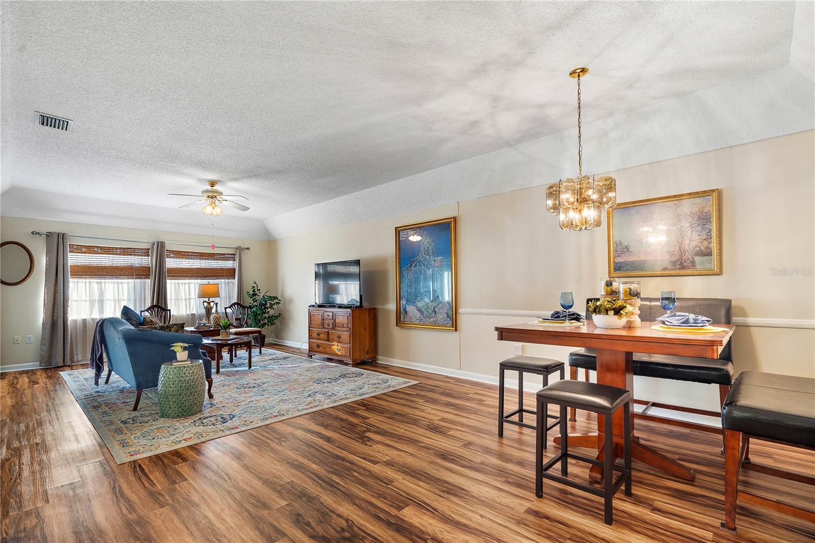 504 CORDOVA GRN — photo 14