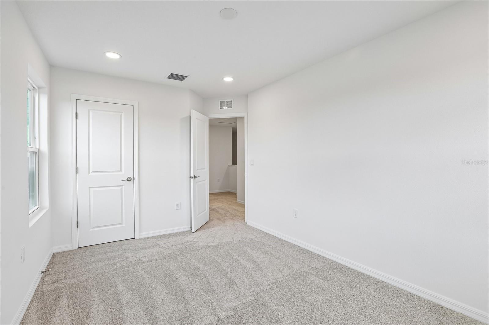 6876 HOLCOMBE DOWN DR — photo 24