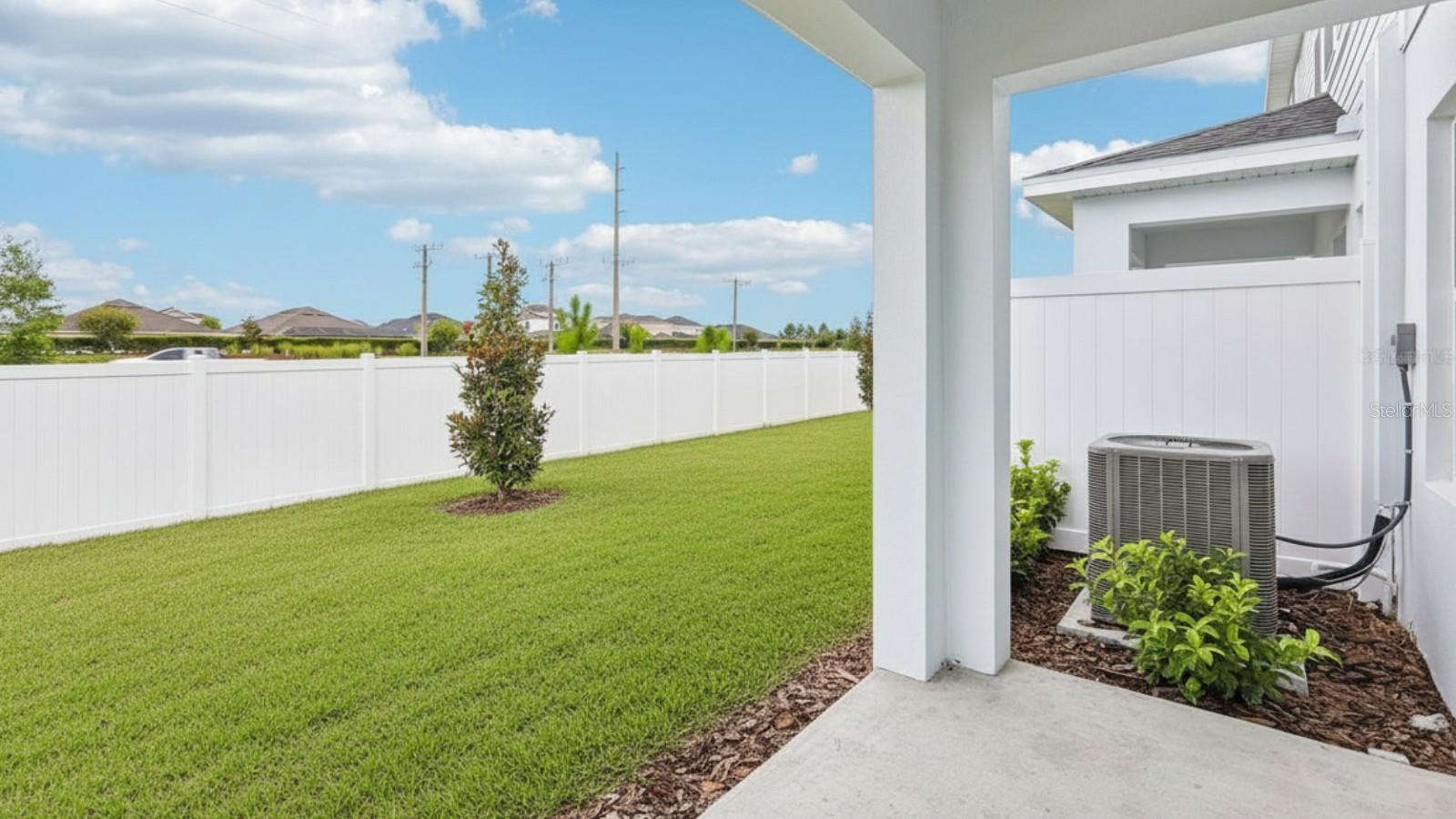 6876 HOLCOMBE DOWN DR — photo 29