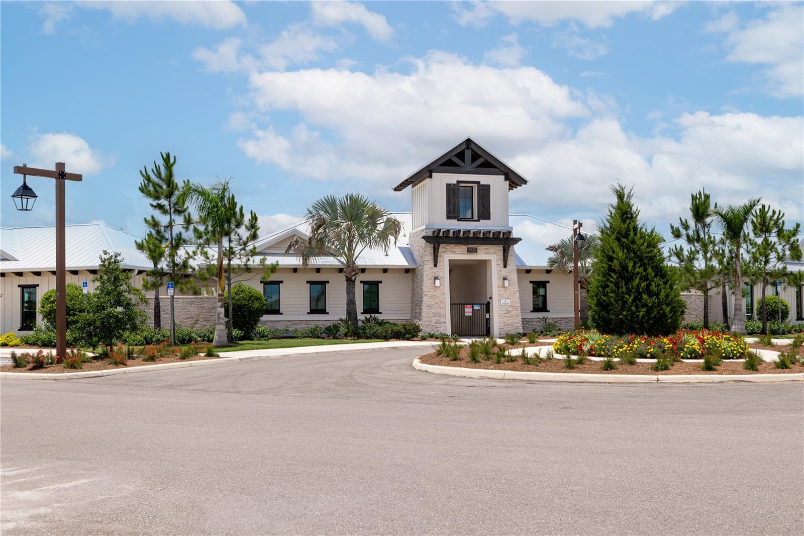 3413 IVY HOLLOW DR — photo 47