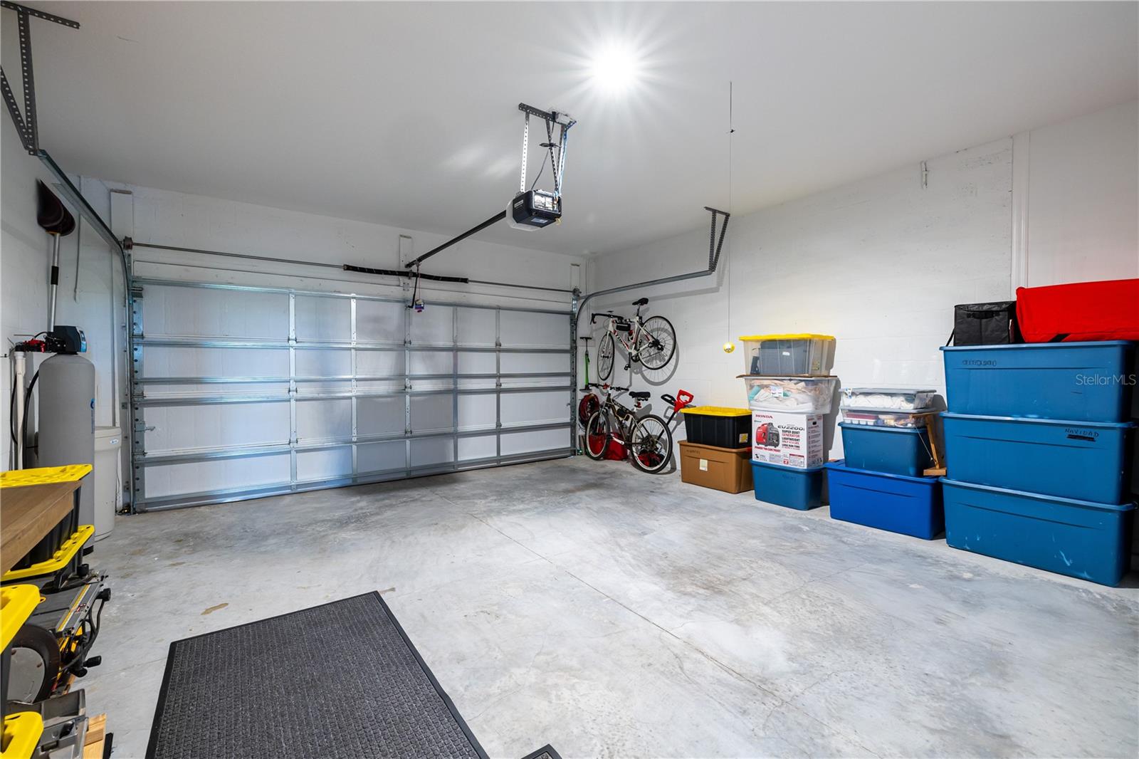 3413 IVY HOLLOW DR — photo 42
