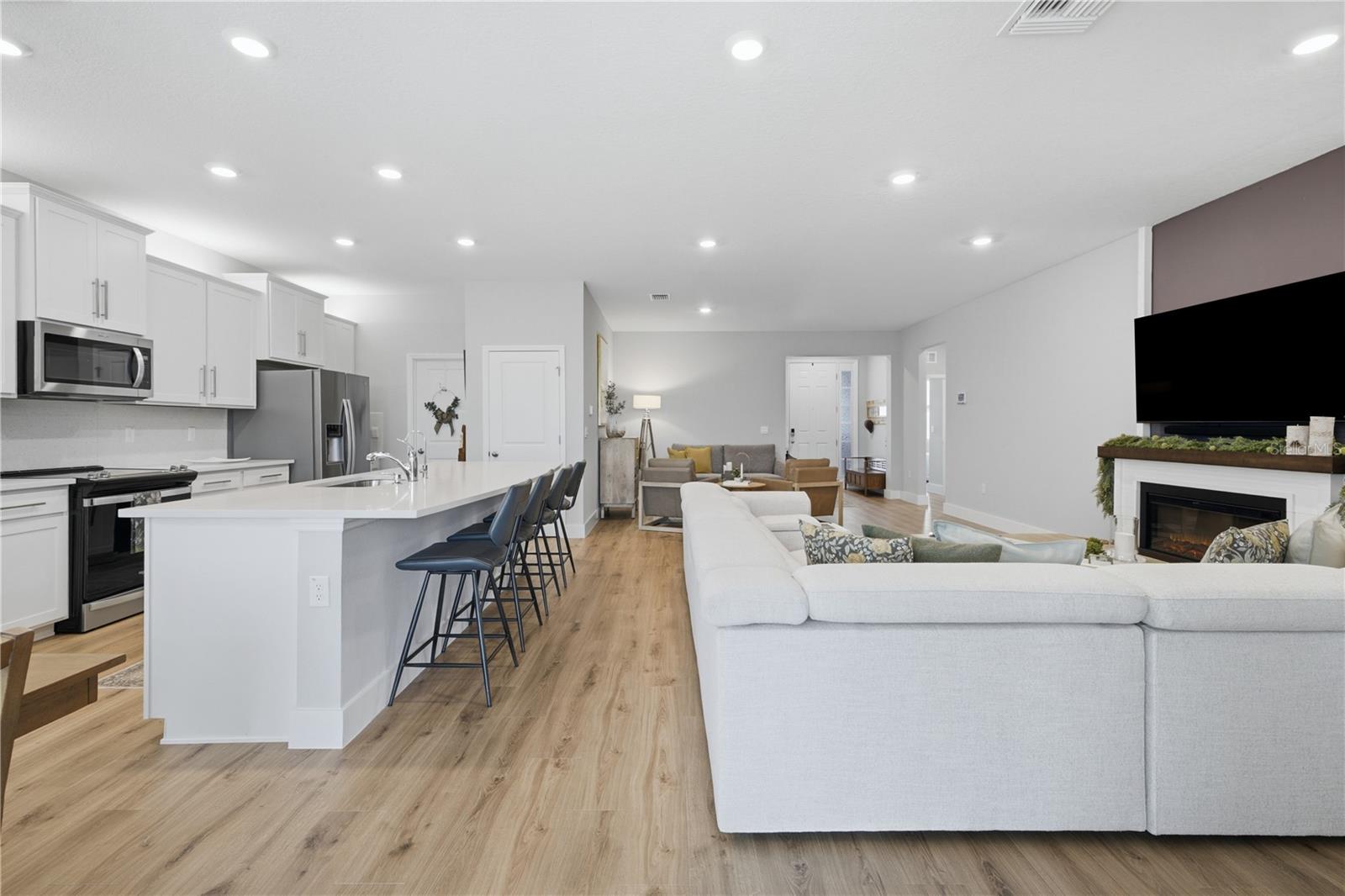 3413 IVY HOLLOW DR — photo 25