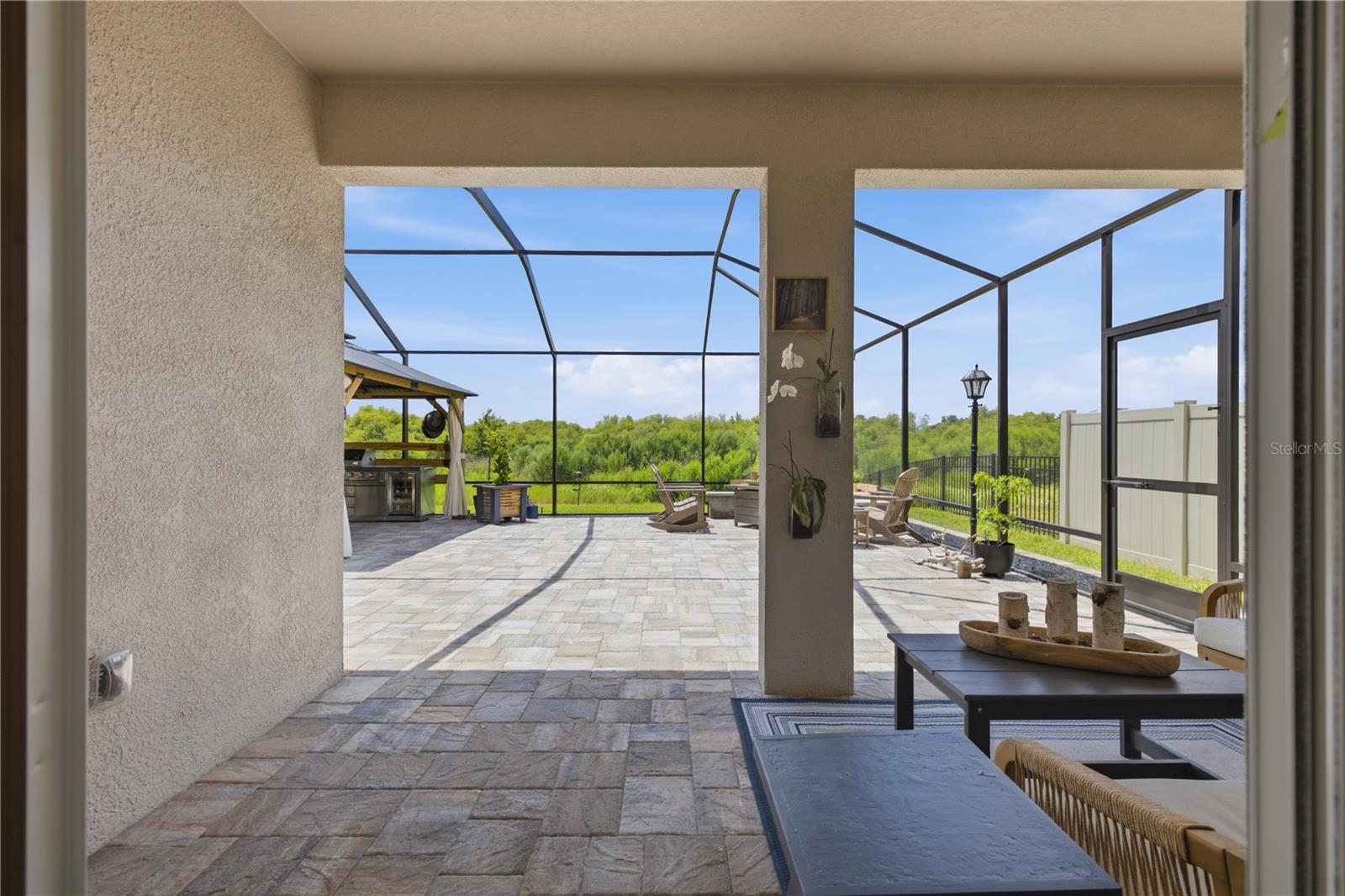 3413 IVY HOLLOW DR — photo 2