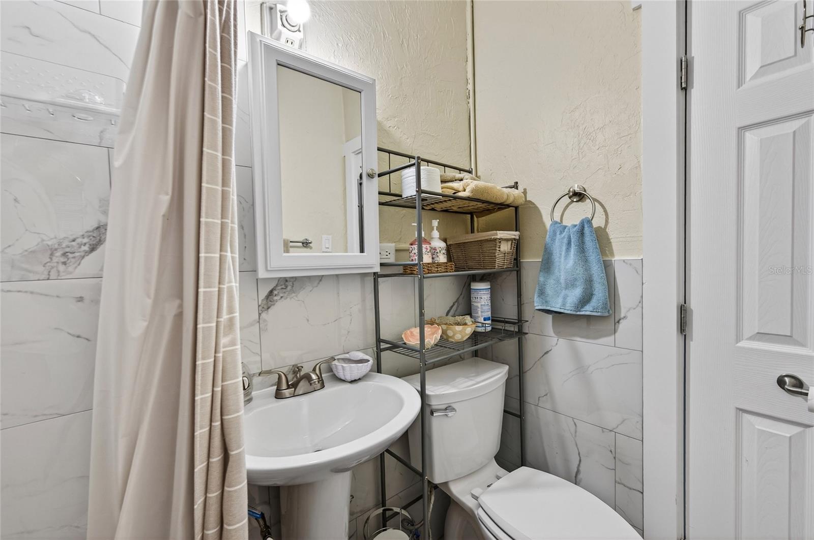 908 VILLAS DR #29 — photo 16