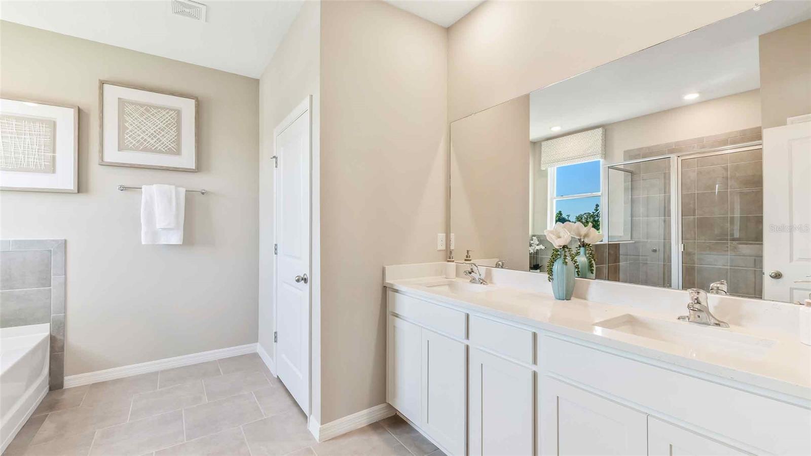 4319 HIDDEN FARM DR — photo 14