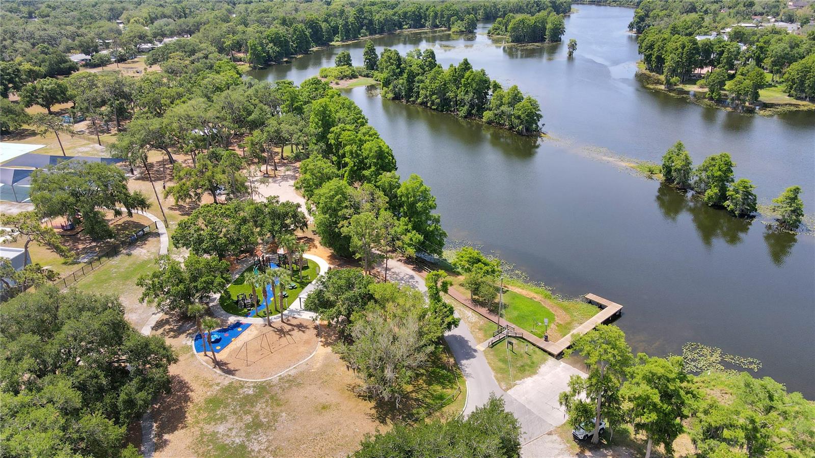 312 S RIVERHILLS DR — photo 9