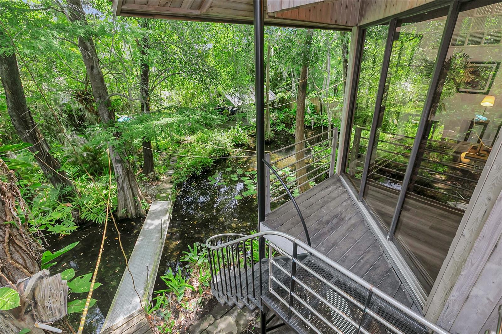 312 S RIVERHILLS DR — photo 92