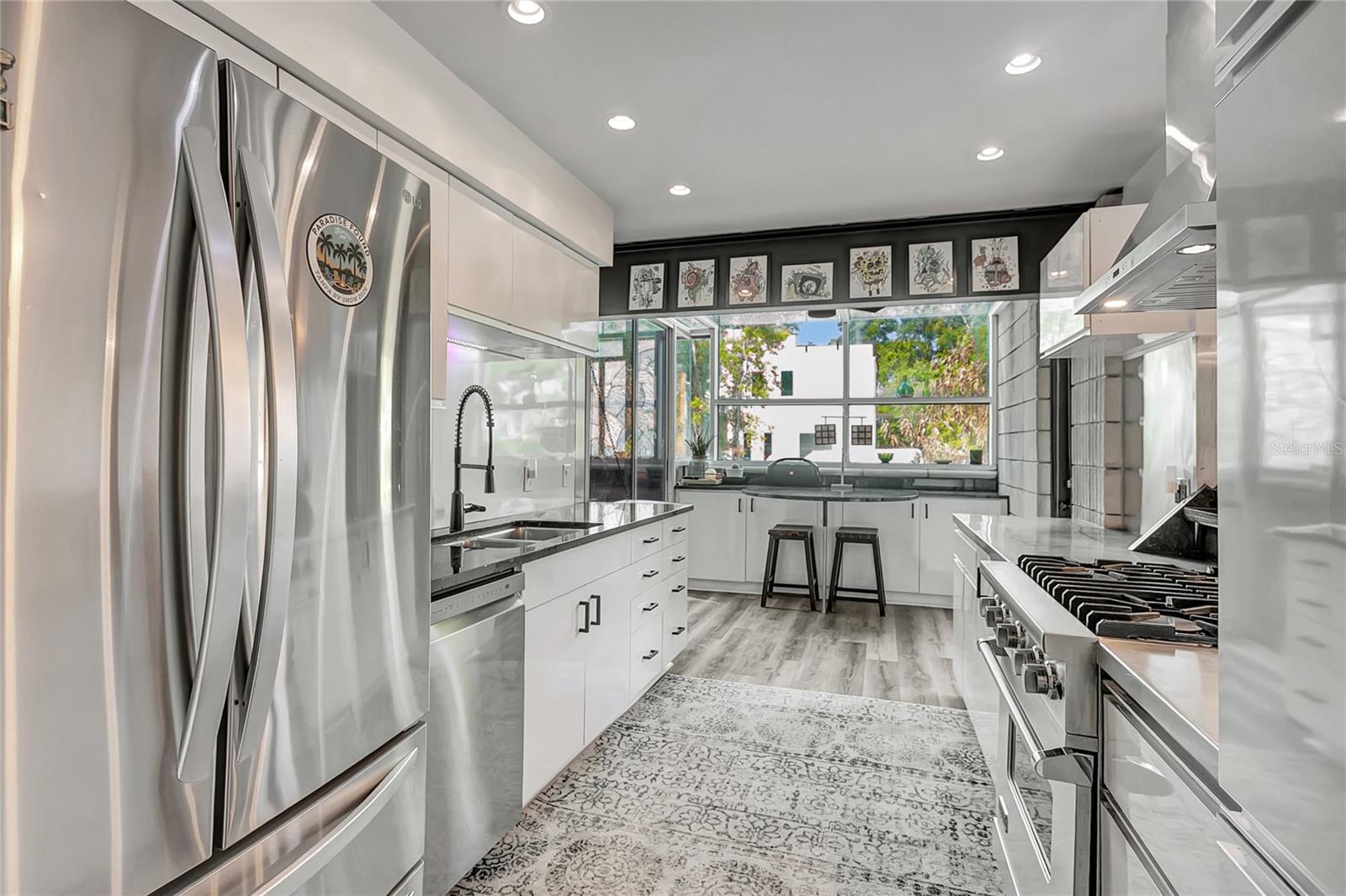 312 S RIVERHILLS DR — photo 11
