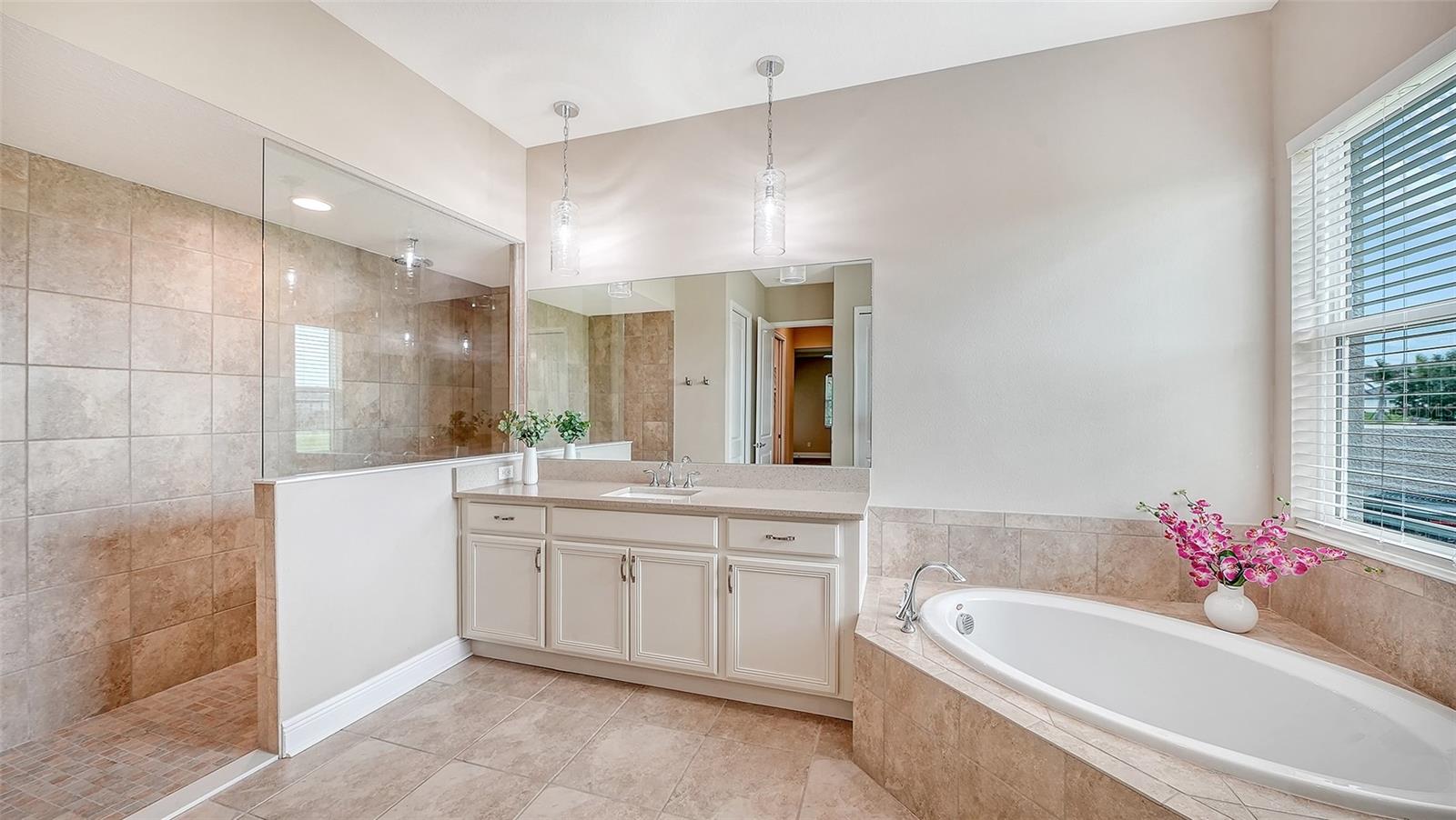 3503 RECURVE CIR — photo 32