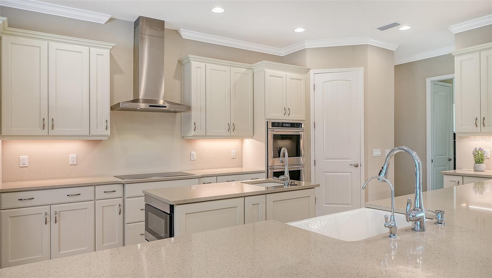 3503 RECURVE CIR — photo 18