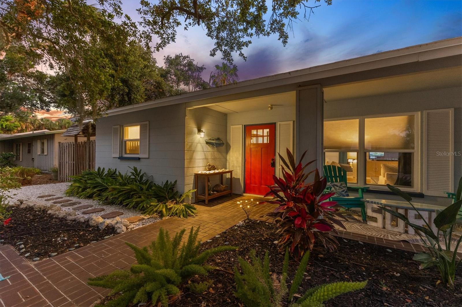 5128 OXFORD DR — photo 52