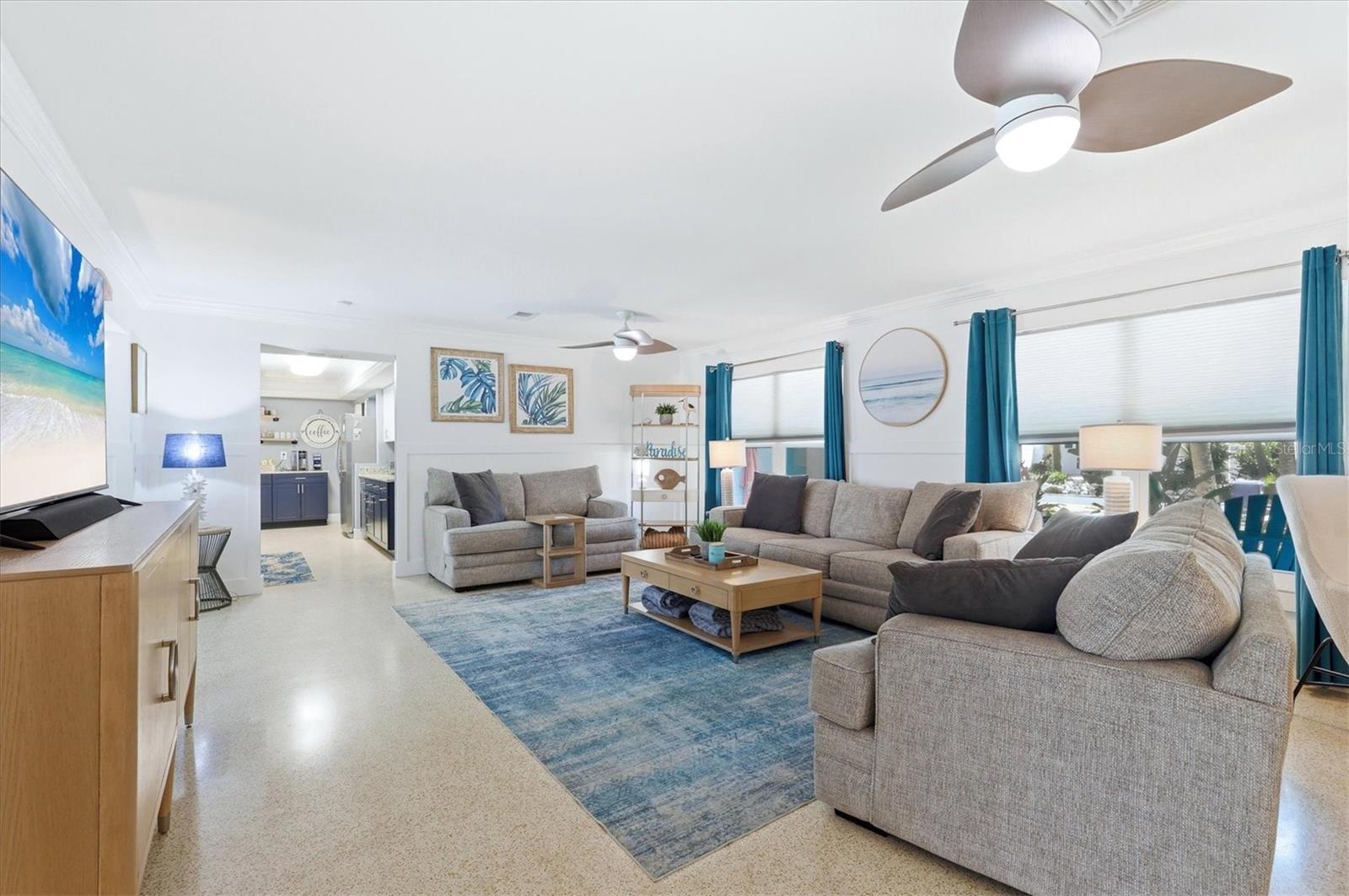 5128 OXFORD DR — photo 8