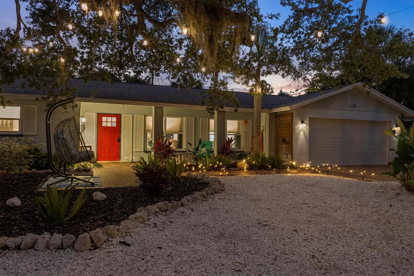 5128 OXFORD DR — photo 49