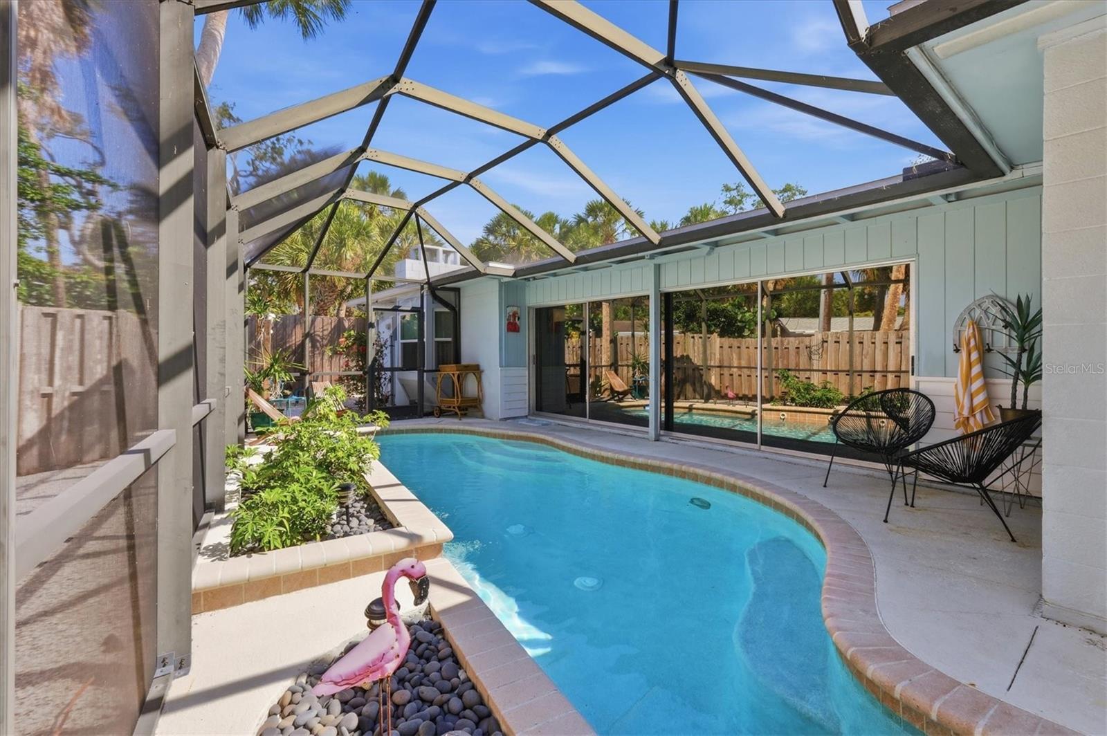 5128 OXFORD DR — photo 37