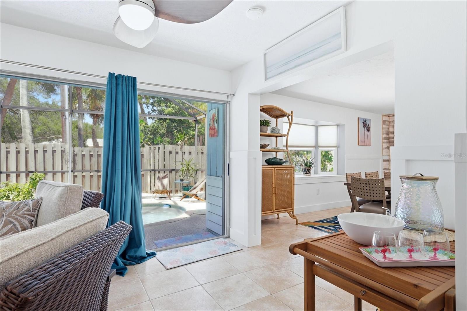 5128 OXFORD DR — photo 22