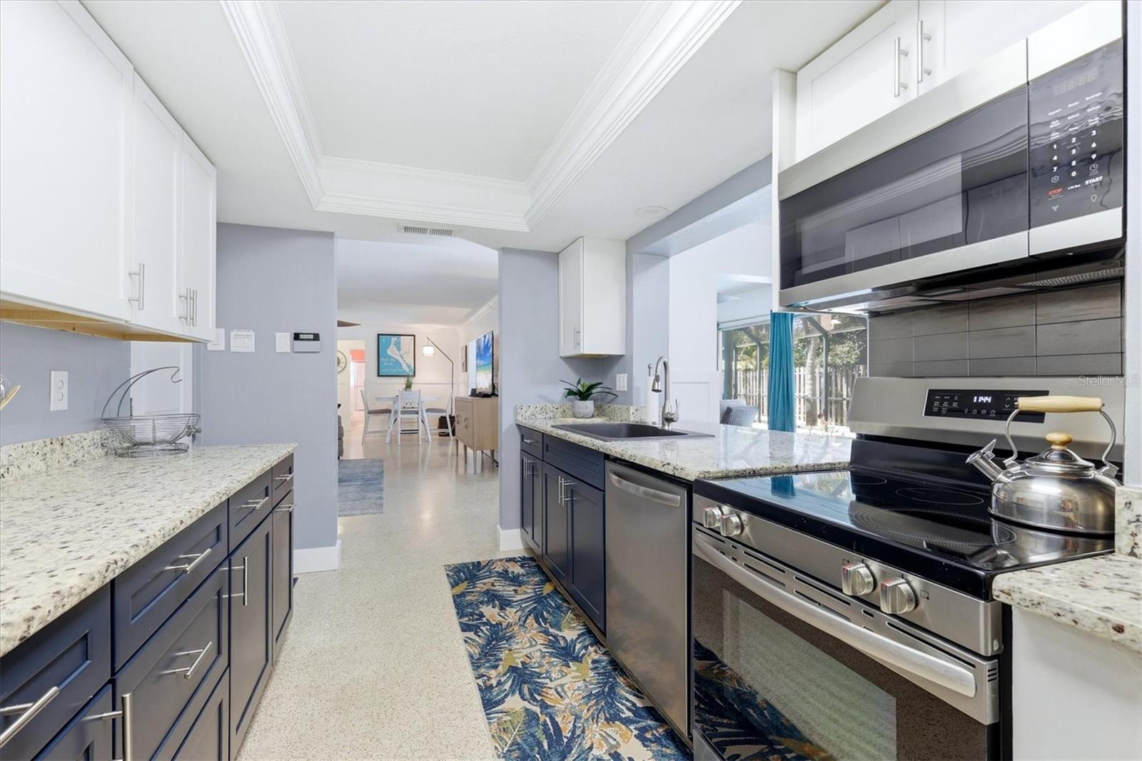 5128 OXFORD DR — photo 15
