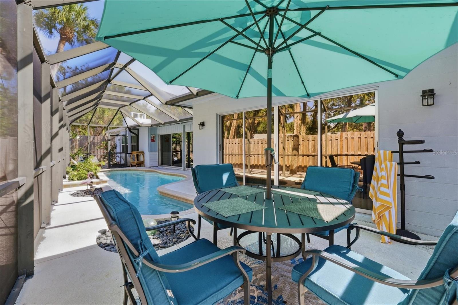 5128 OXFORD DR — photo 36