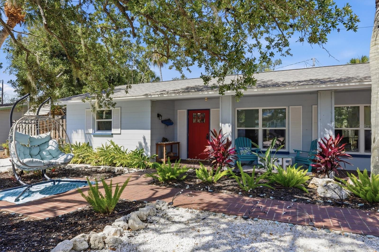 5128 OXFORD DR — photo 3