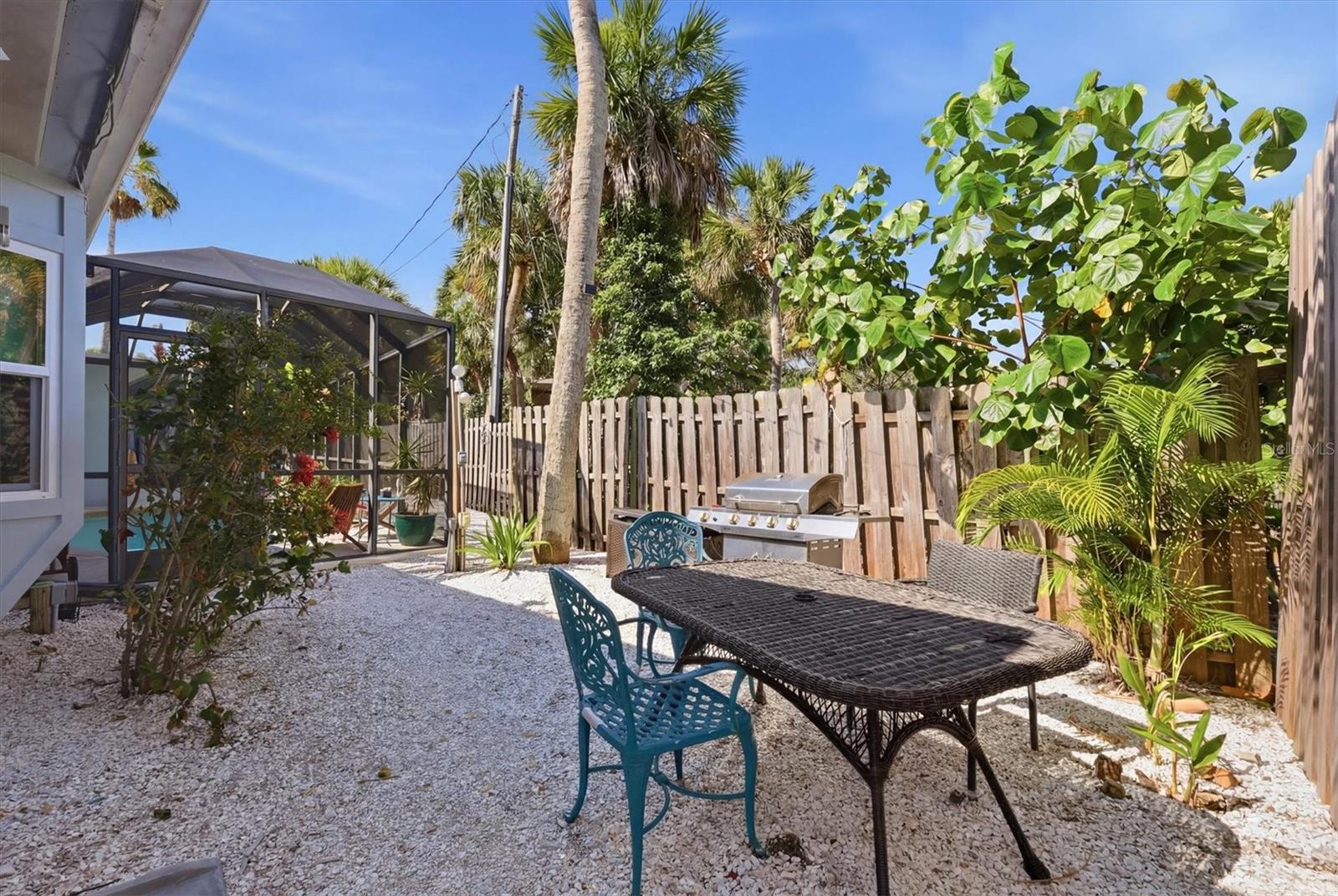 5128 OXFORD DR — photo 42