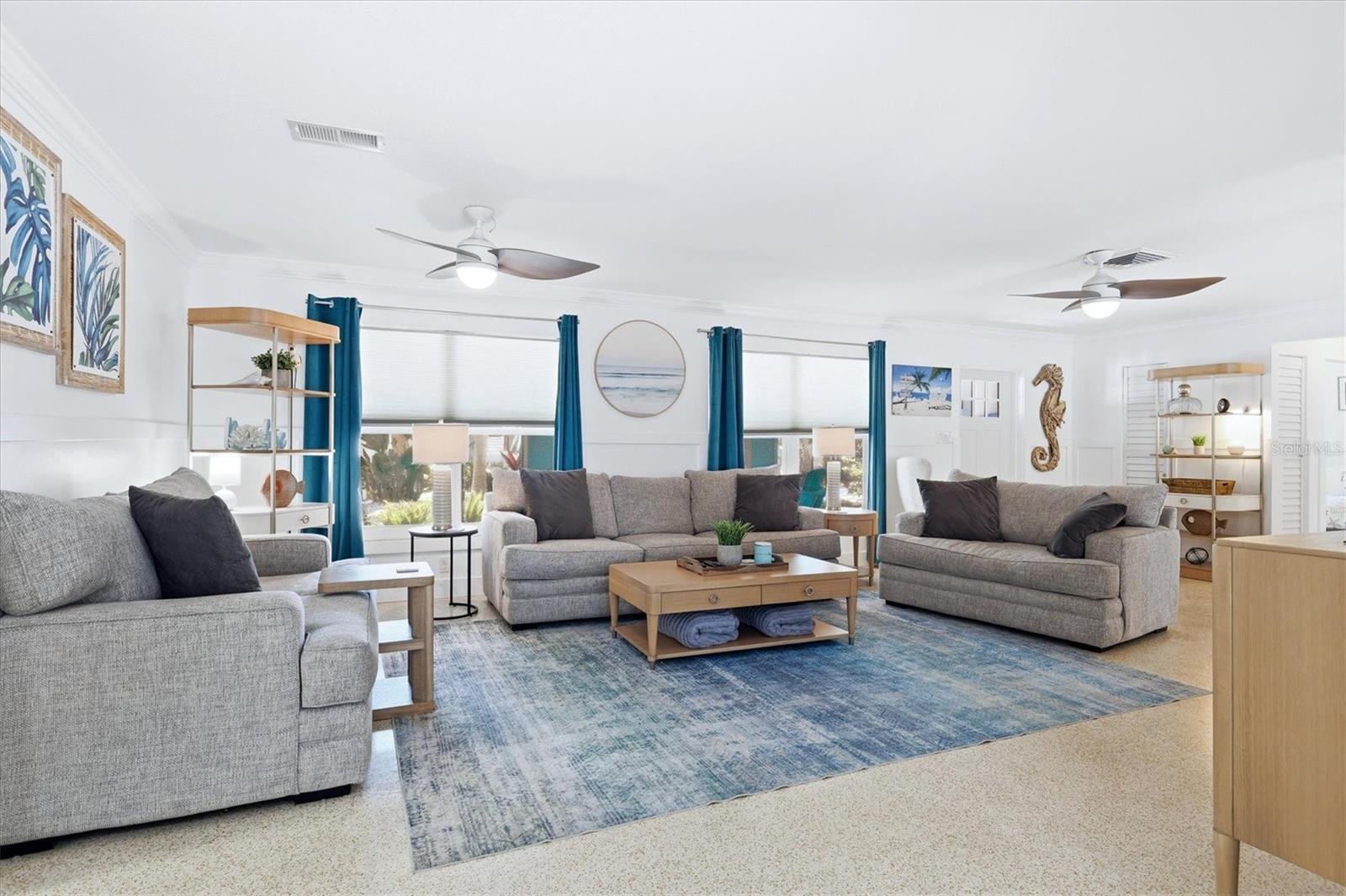 5128 OXFORD DR — photo 9